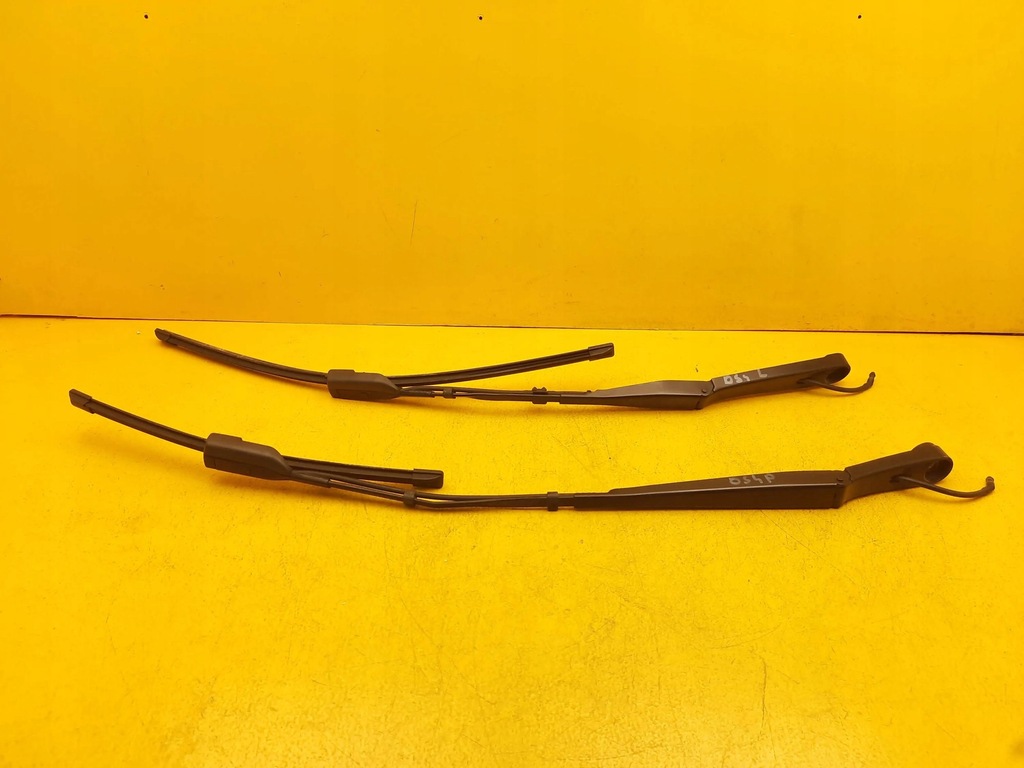 фото №1, Citroen ds4 ii crossback рычаг дворники комплект