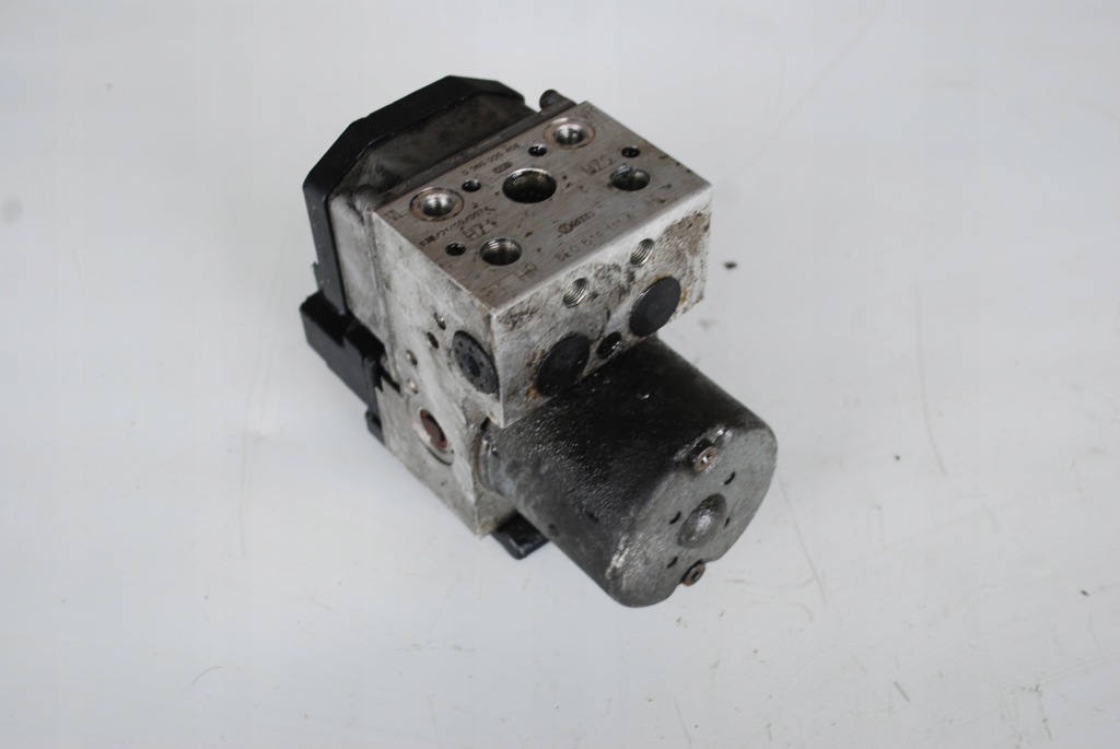 фото №1, Насос abs audi a8 d2 3.7 przed fl 8e0614111a