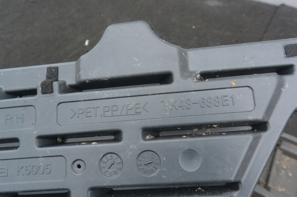 фото №6, Заглушка багажника права mazda cx9