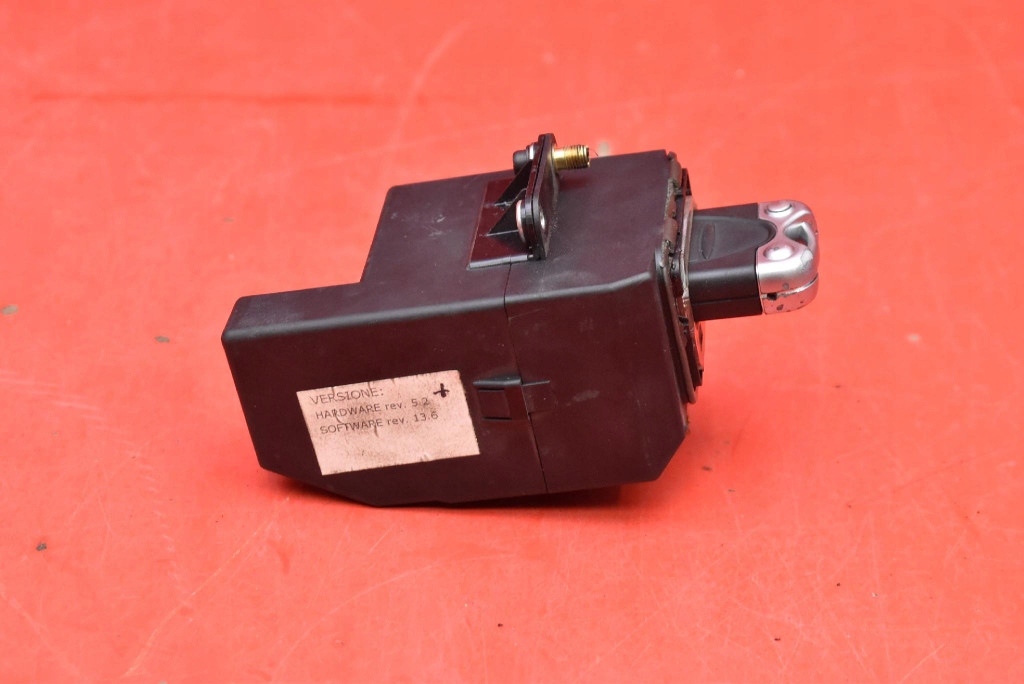 фото №6, Замок запалювання ключ кнопка кнопка старт/стоп 1560616200 alfa romeo 159 1.9 jtd