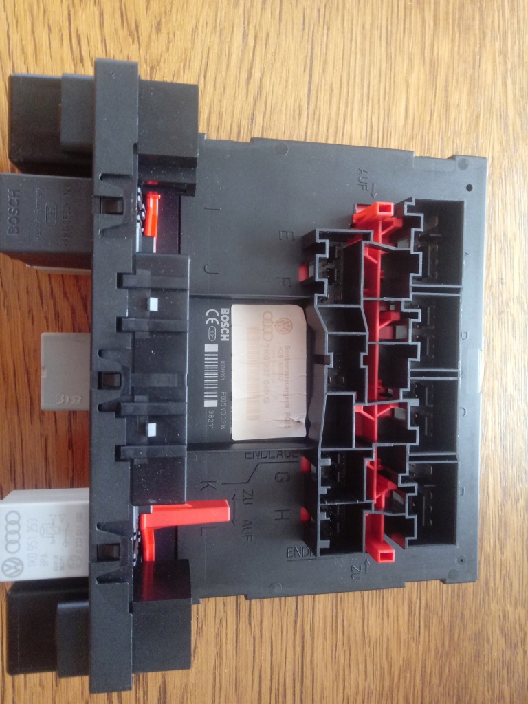 фото №1, Модуль блок управления блок управления бортовой сетью bsi vw touran 1k0937049g