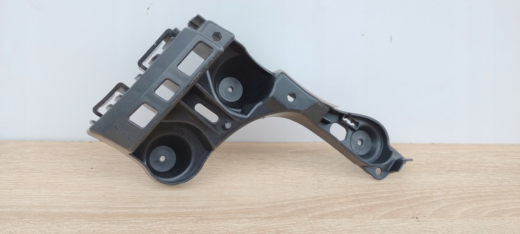 фото №1, Opel crossland x направляющая бампера левый задняя кронштейн