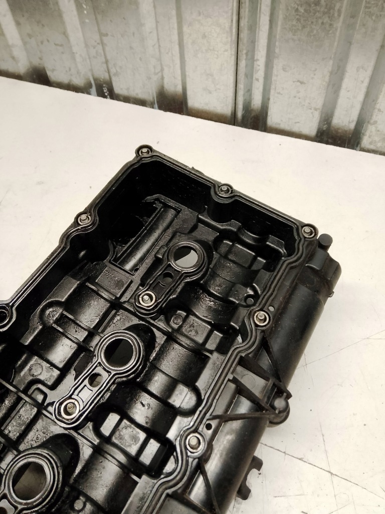 Bmw f10 f20 кришка клапанів 1112857082901 в Україні