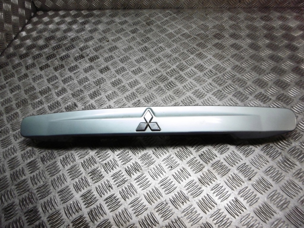 фото №1, Накладка кришки багажника mitsubishi space star 1.6 16v mr245529