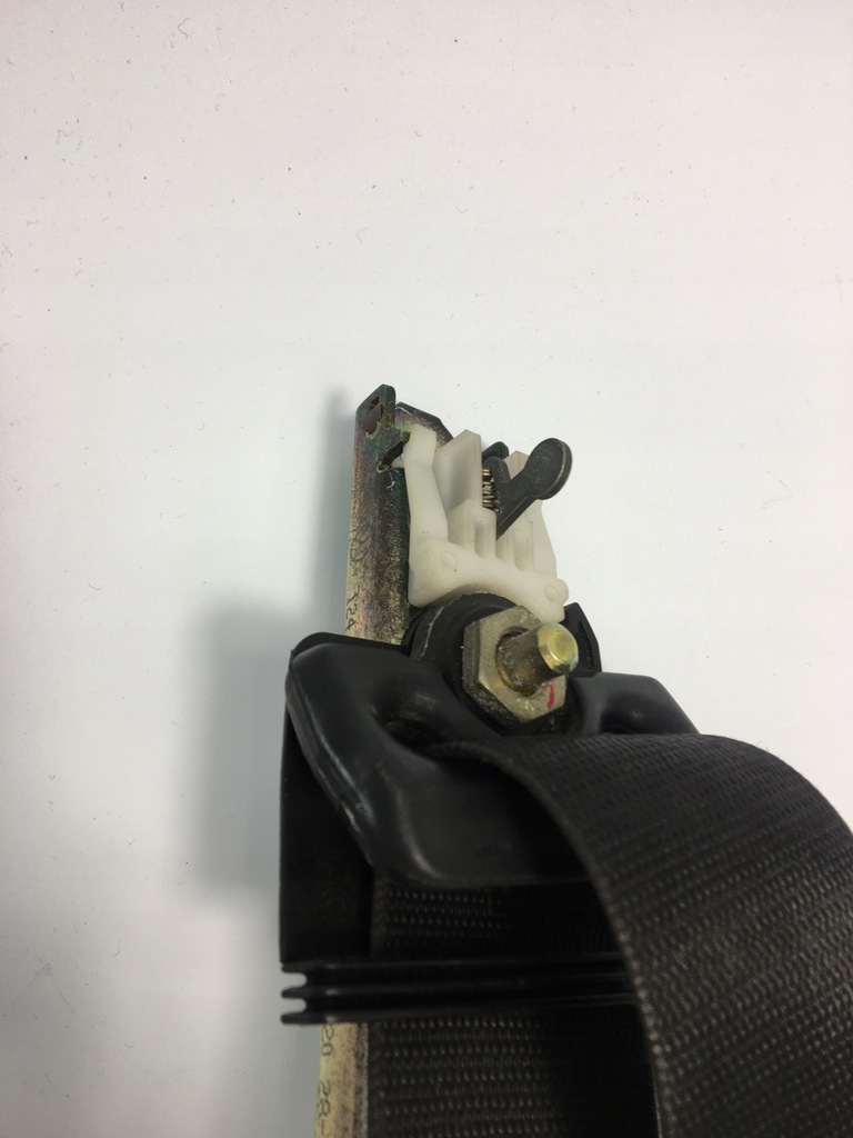 фото №9, Pas безпеки mercedes w124 sedan kombi 1248602286 правий перед