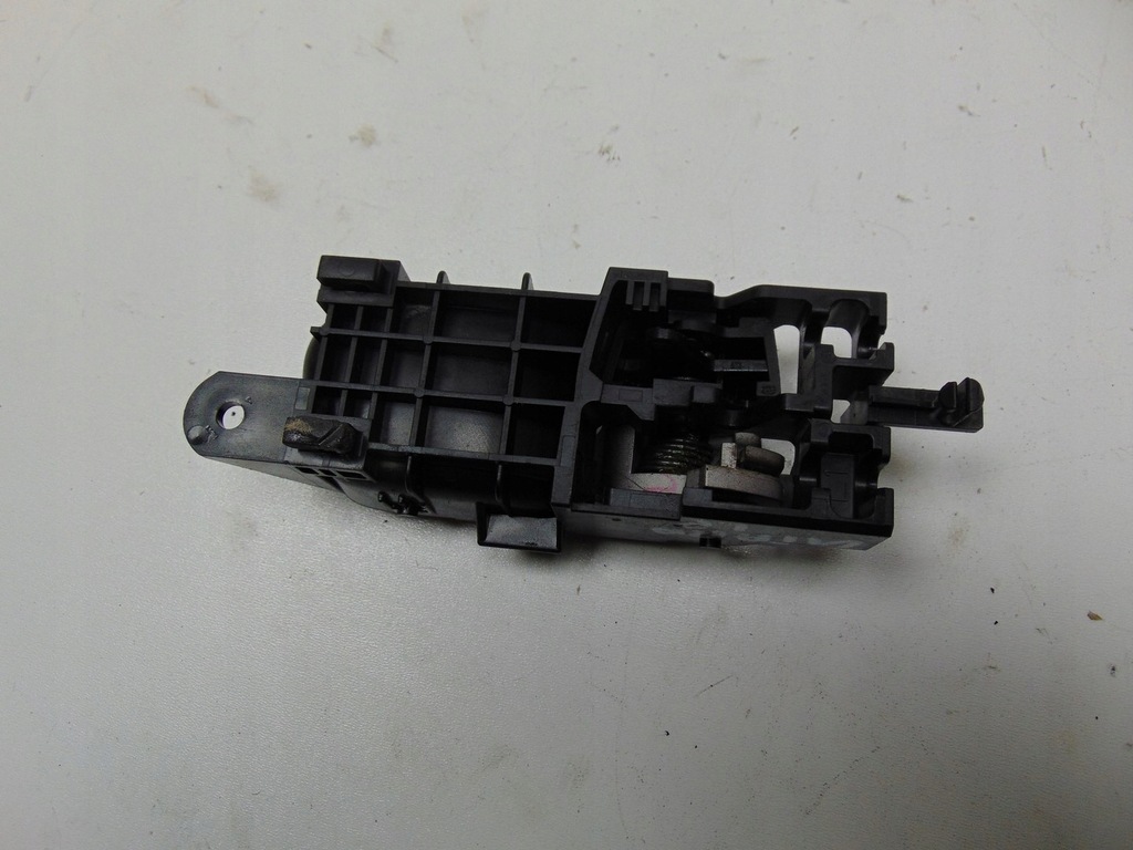 фото №9, Ручка внутренняя дверь левая перед suzuki grand vitara ii 5дверь