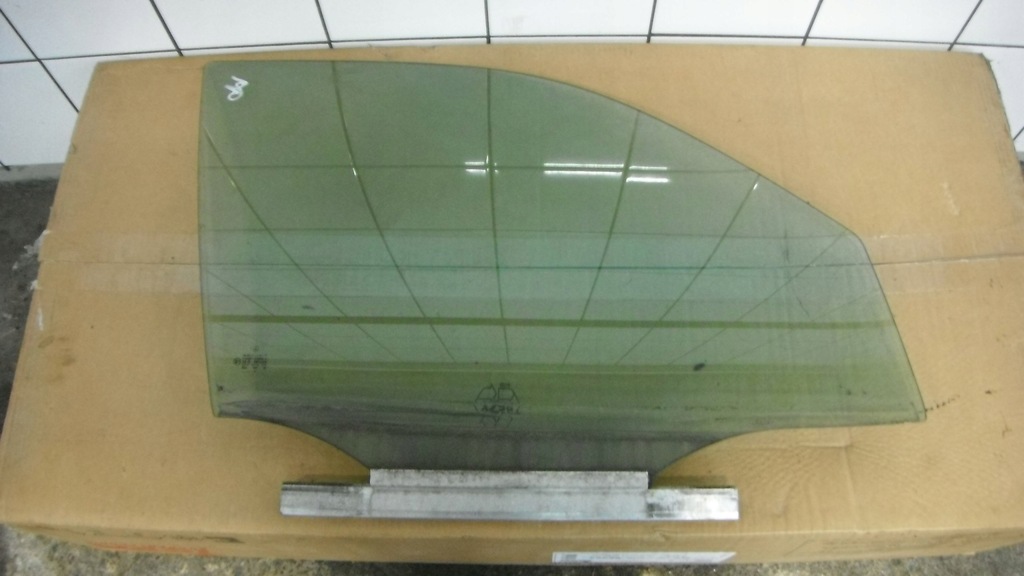 фото №1, Mercedes w210 95-02 стекло правый перед