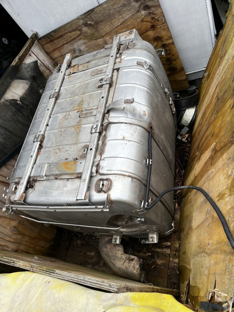 Купить Катализатор гаситель iveco stralis euro 6 исправный