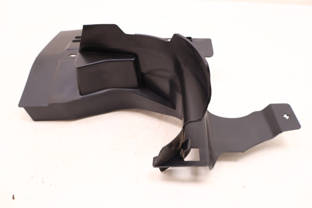 фото №4, Volvo xc60 ii бризковик правий перед 32369175