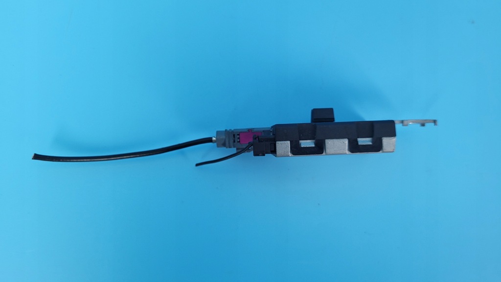 фото №11, Peugeot 308 iii p5 21r усилитель антенны 9833140080