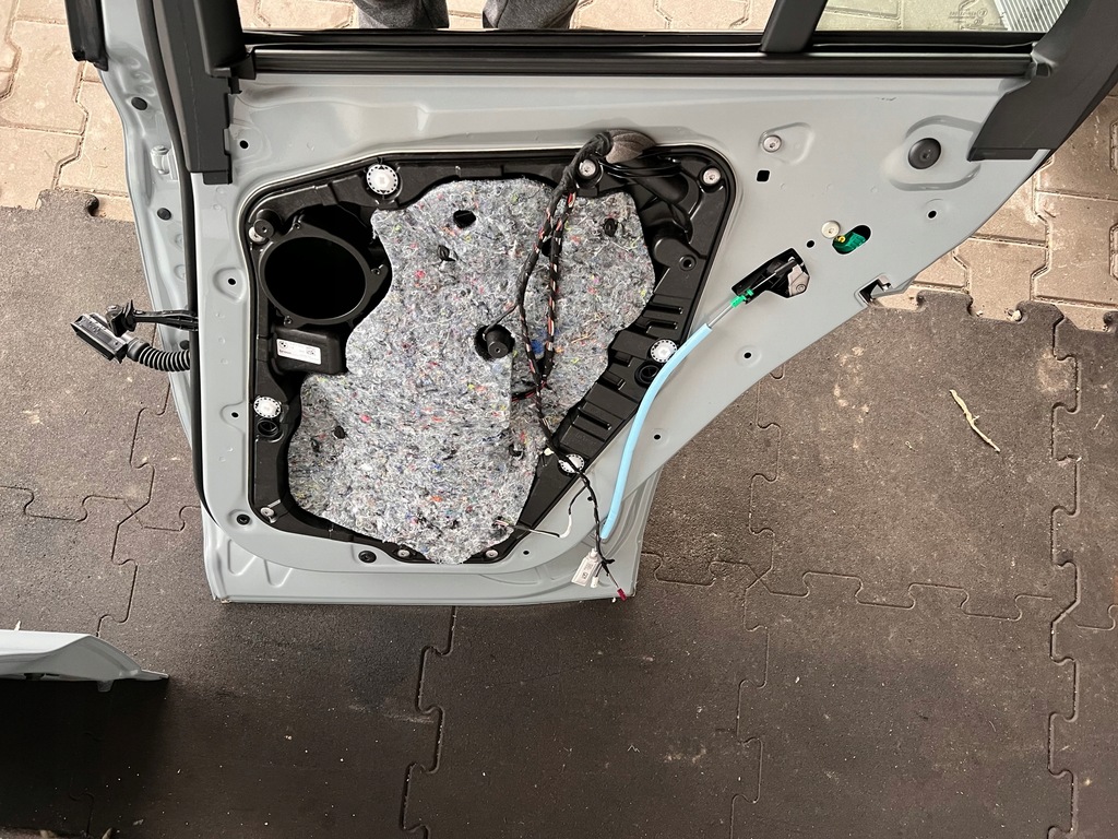 фото №9, Дверь правый перед задняя bmw x4 g02 f98 цвет c4p