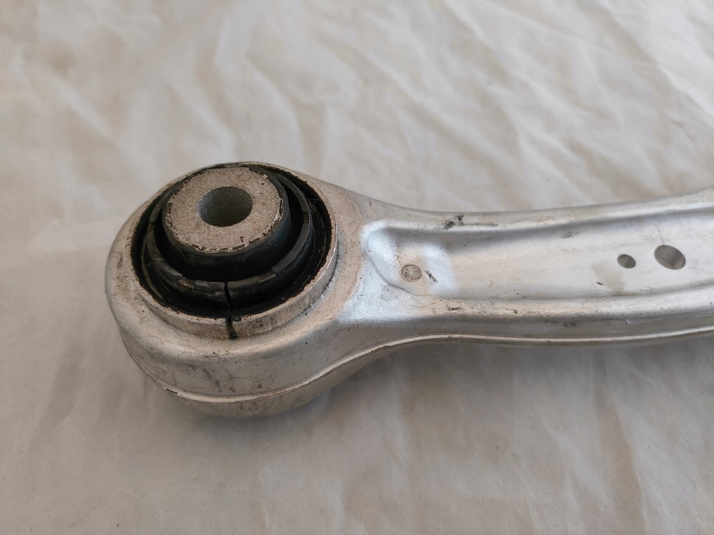 фото №6, Новый рычаг задний задняя jaguar i-pace x590