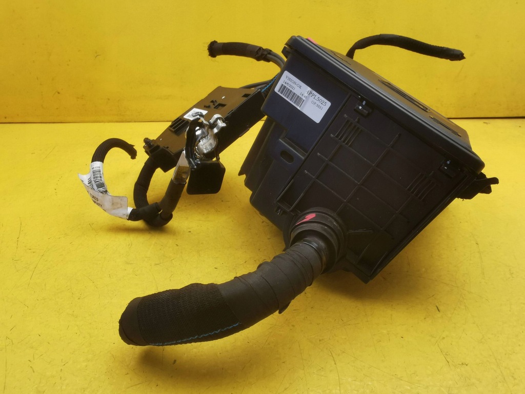 фото №12, Citroen ds7 crossback коробка запобіжників 9804681980