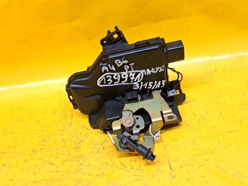 фото №1, Замок дверь правый задняя audi a4 b6 małysz 00-04r 7pin