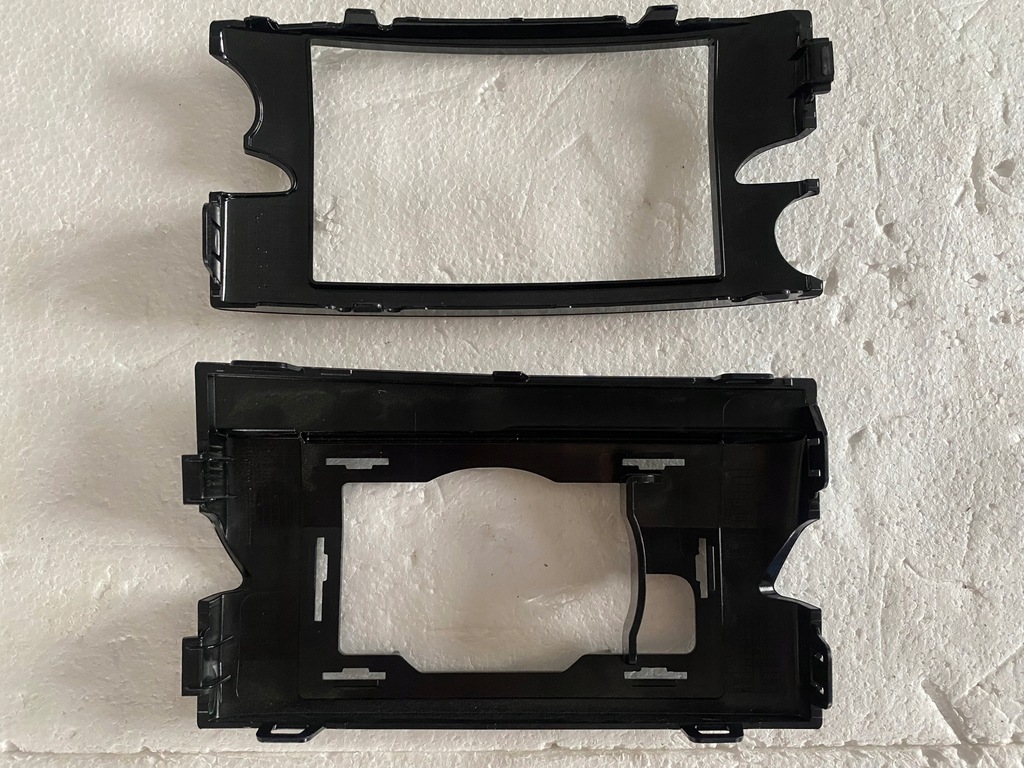 фото №2, Решётка рамка радара правая audi a6 c8 4k0853293