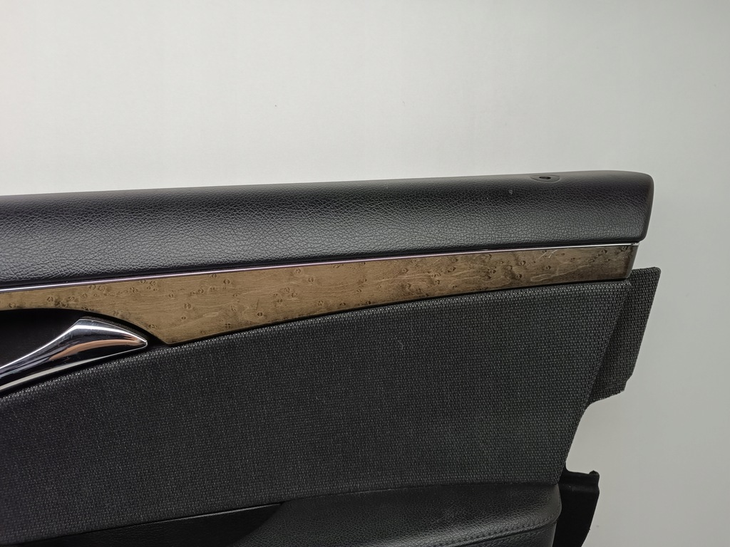 фото №4, Обшивка правый перед mercedes w211 avantgarde