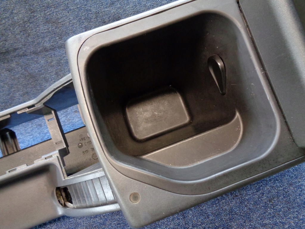 фото №8, Підлокітник fiat croma 2 ii 05-07r. szary шкіра