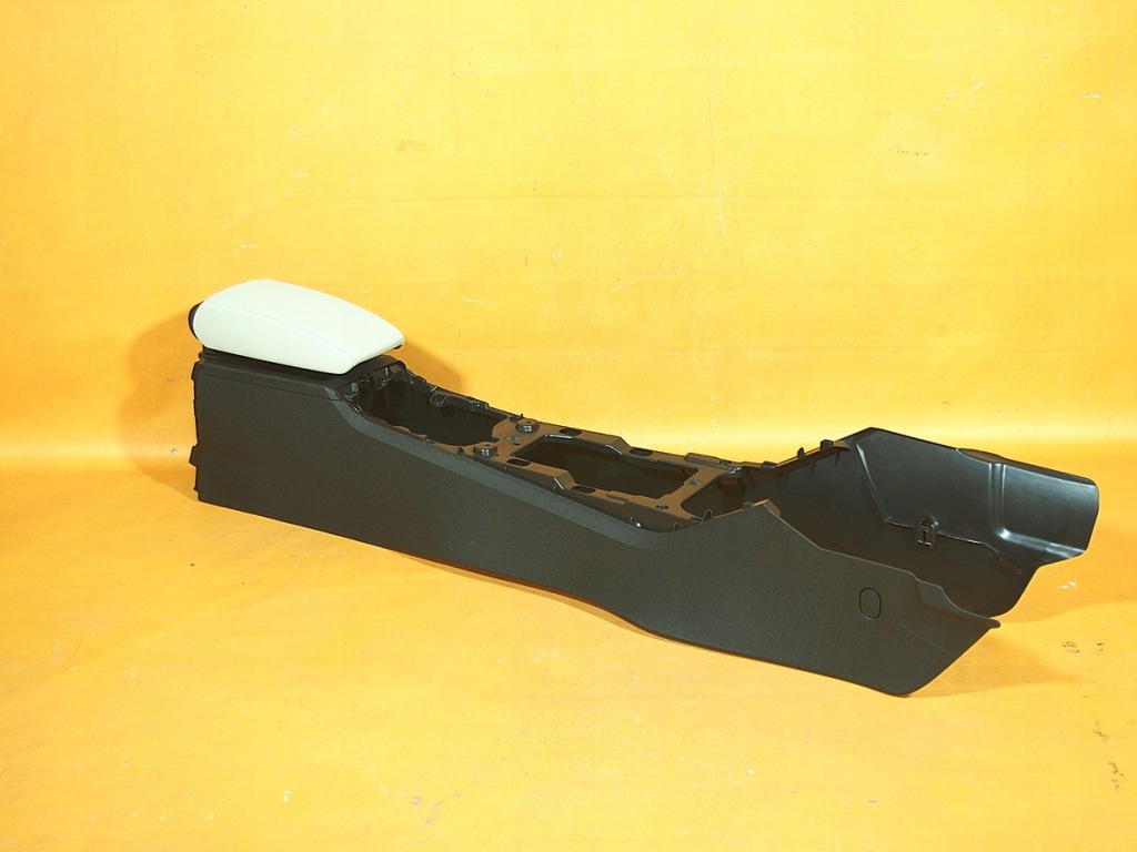 фото №12, Audi q3 83a 22km сидіння електричний з підігрівом заднє сидіння шкіра комплект