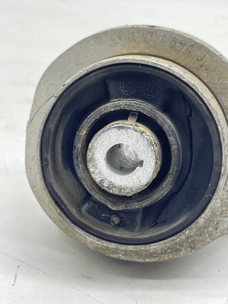 фото №9, Audi a6 c7 3.0 allroad поворотный кулак правый перед рычаг рычаги комплект доставка