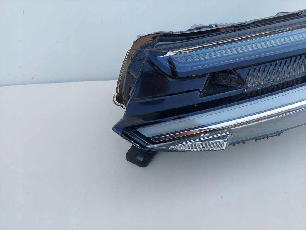 фото №2, Mg marvel r лампа ліва перед передня full led