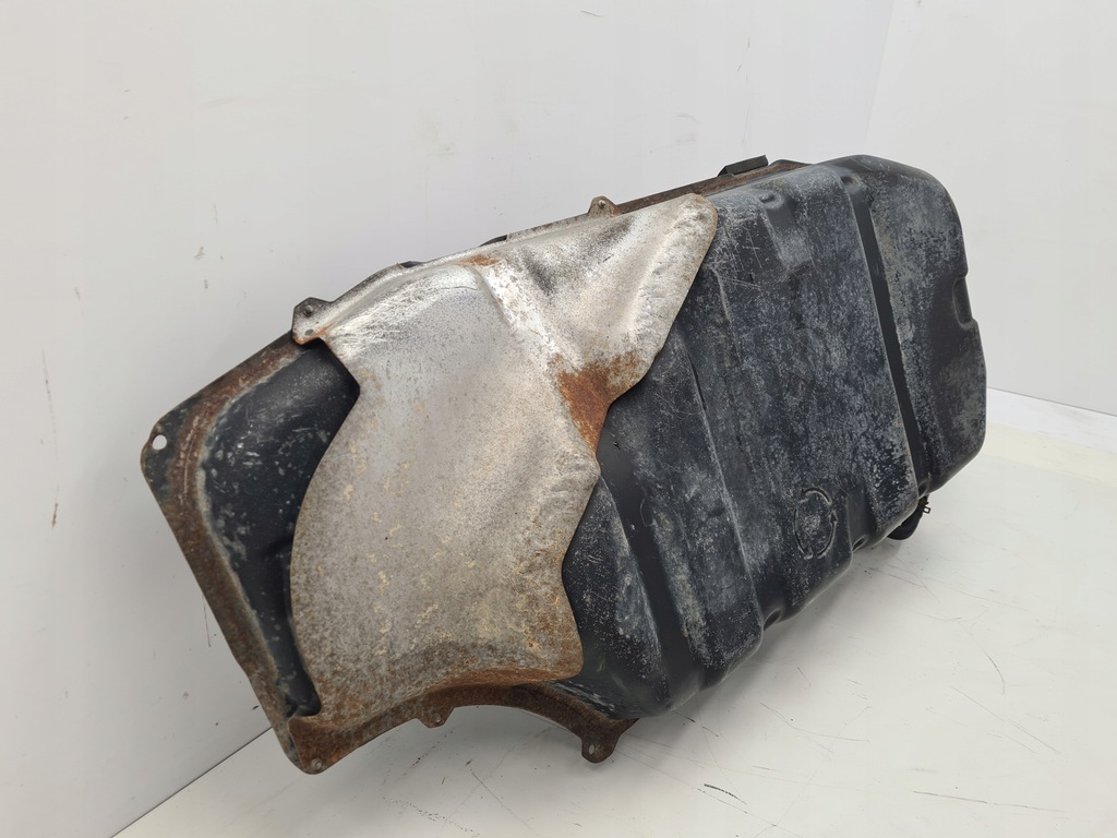 фото №9, Kia rio iii 1.4 16v бак топлива 31100-1w200