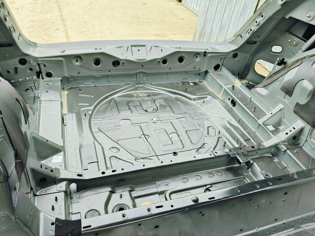 фото №10, Audi q5 ii fy lift 2.0 tdi 150kw 2022r чверть ліва задня + піддон + pas lx7l