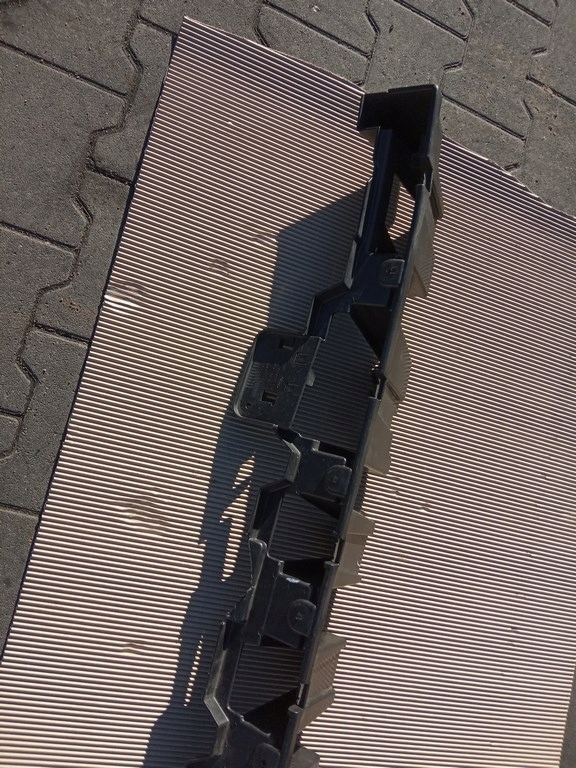 Ford kuga mk2 2017-19- кронштейн  абсорбер бампера задняя с Разборки