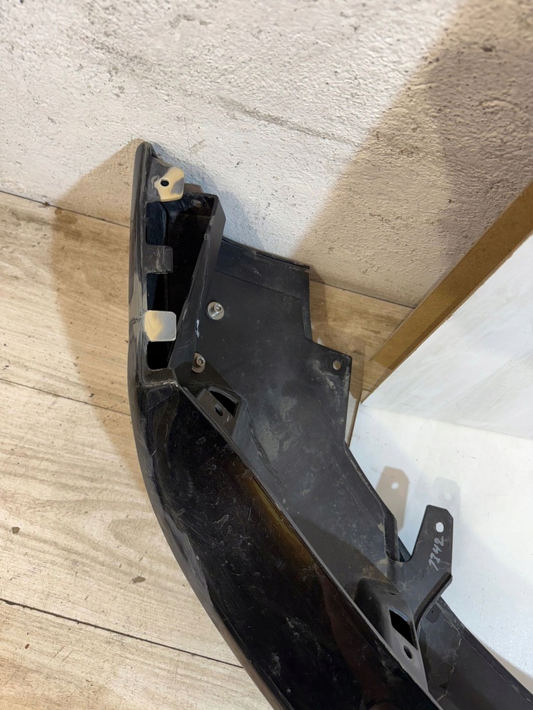 фото №10, Aston martin dbx бампер задній