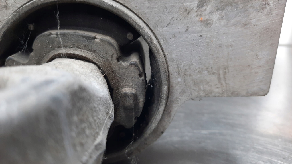 фото №10, Рычаг перед левый нижний volvo xc90 ii xc60 ii v60 v90 16-