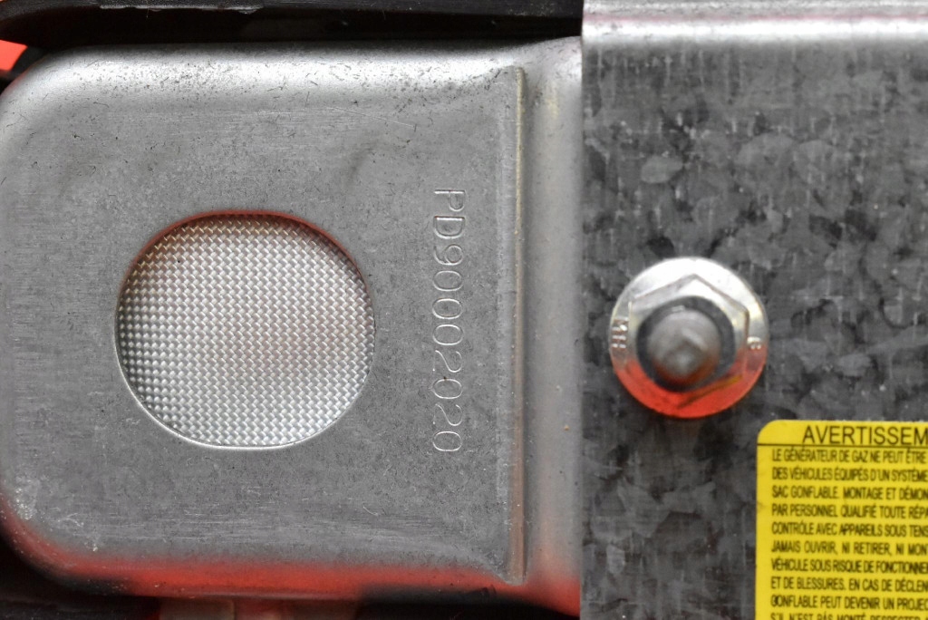 Подушка безопасности подушка воздушная пассажира коленная eu 01560628090 alfa romeo 159 с Разборки