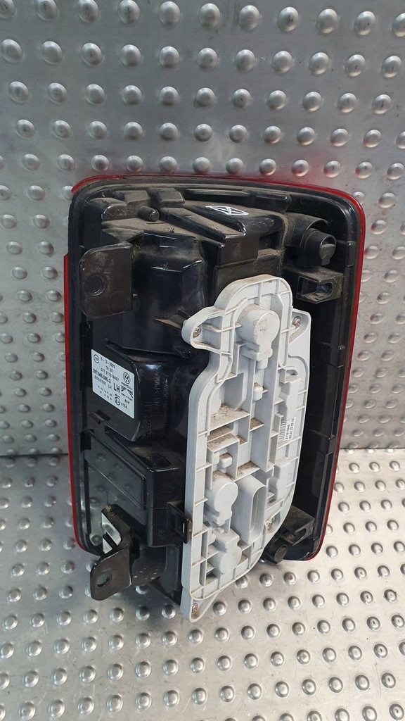 фото №6, Лампа задняя левая 2k1945095q vw caddy iii 15-