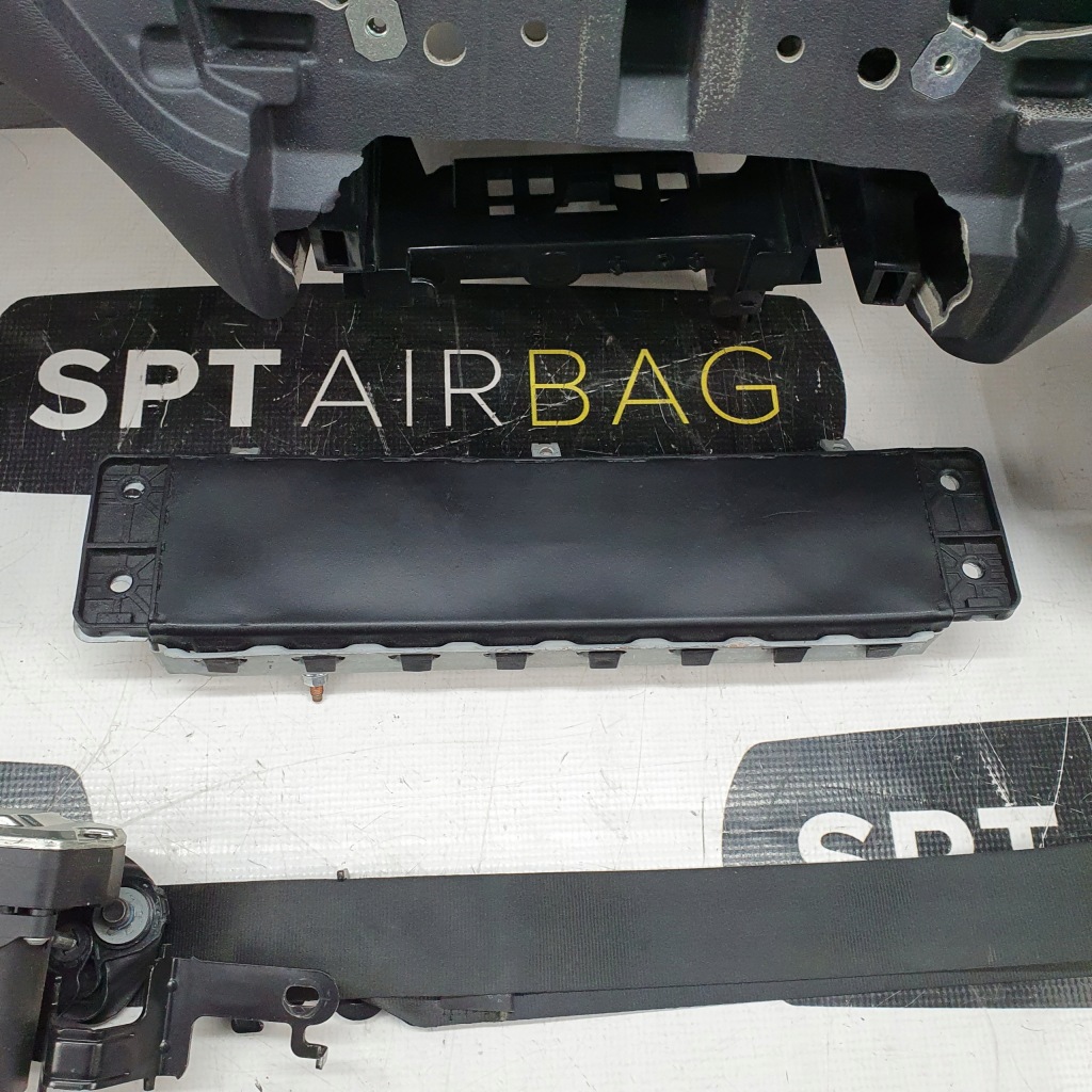 фото №8, Xc60 ii приборная панель консоль подушки безопасности ремни подушка безопасности