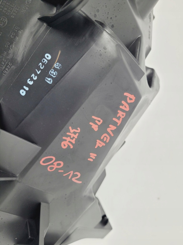 Фара правий перед правий передня peugeot partner 3 08-12 9682829280 Доставка