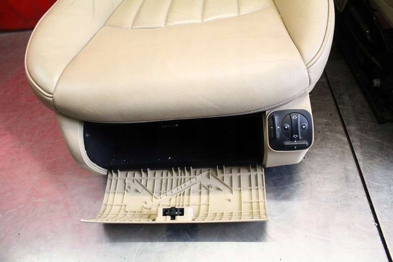 фото №13, Сиденье сиденья комплект обшивка обшивки кожаный uk mercedes cls c219 w219 04-08