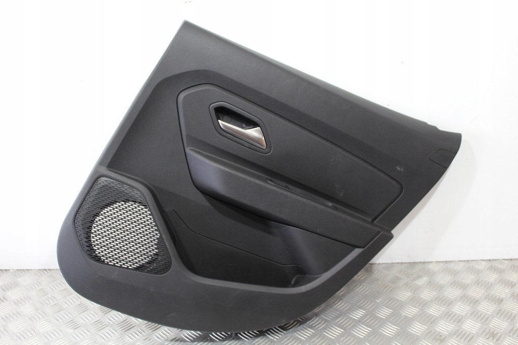 фото №1, Обшивка дверь правый задняя dacia duster ii 2