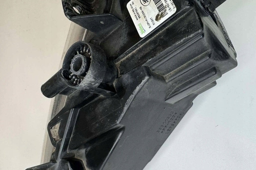 фото №9, Протитуманна фара правий передній land rover range rover evoque l538 89207821 2.0l