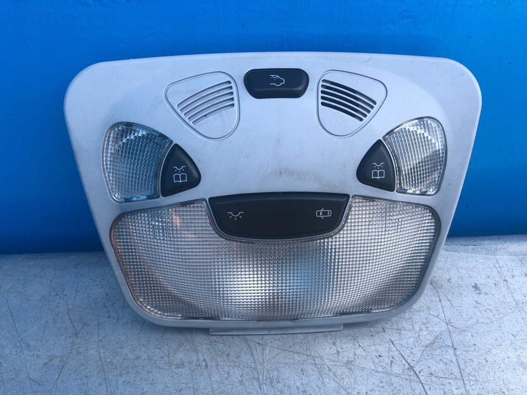 фото №1, Mercedes w203 лампа освещение кабины