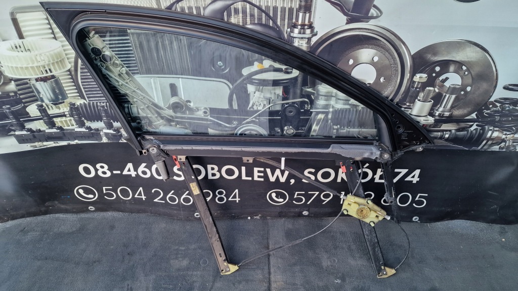 фото №2, Audi a6 c6 рамка двері 4f0837461d