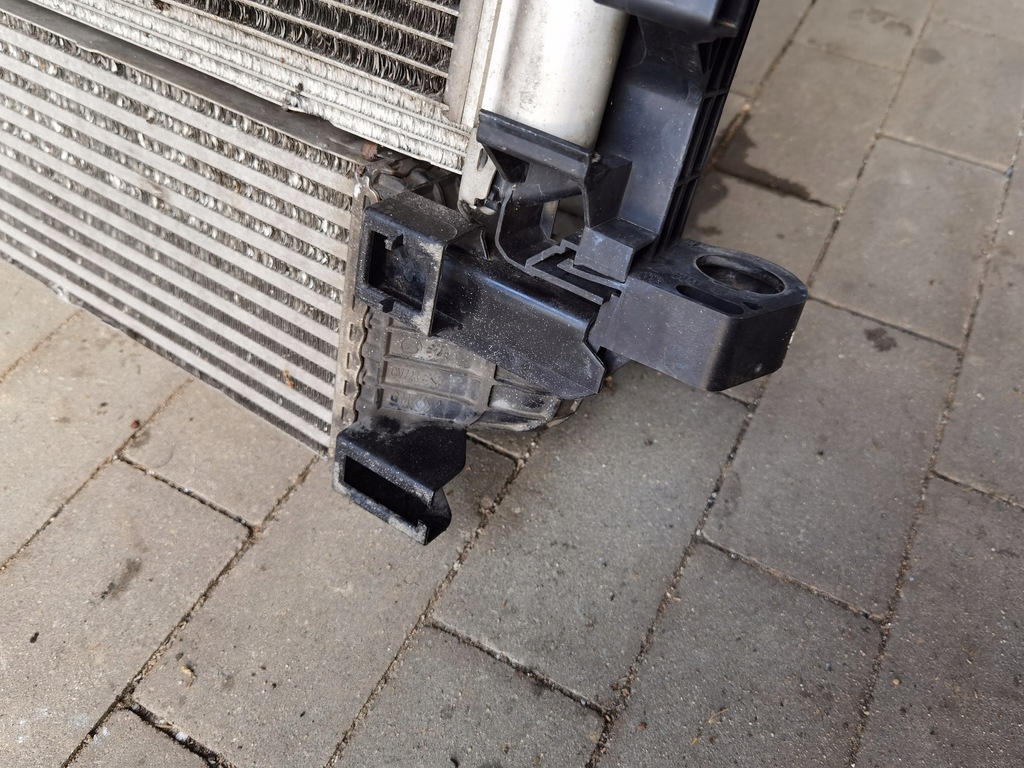 фото №8, Talento trafic vivaro nv300 - комплект радіатор