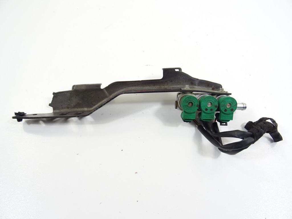 Micra k14 1.0 sce молдинг впрыскная форсунки lgp 110r-000119 175b19857r с Разборки