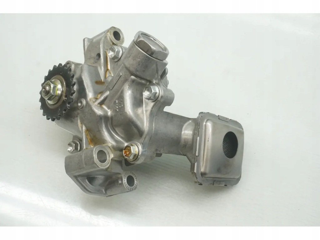 Toyota c-hr насос масляная 1.8 hybrid full hybrid 72kw 98 hp 2021 suv Доставка