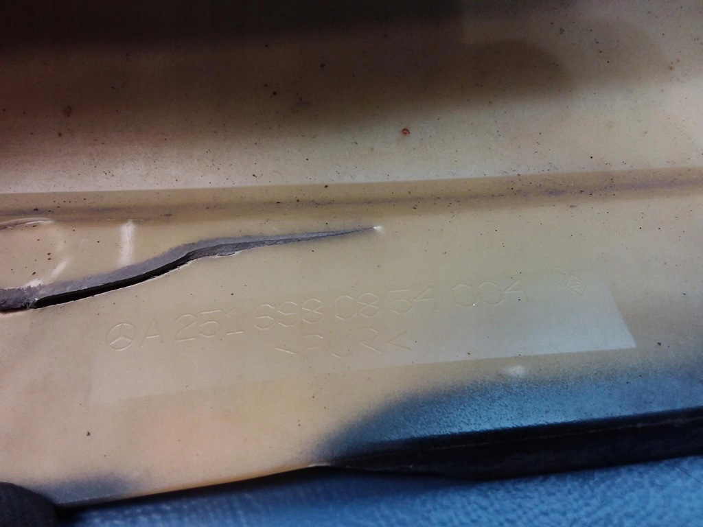 фото №9, Mercedes r w251 молдинг порог правая a2516980854