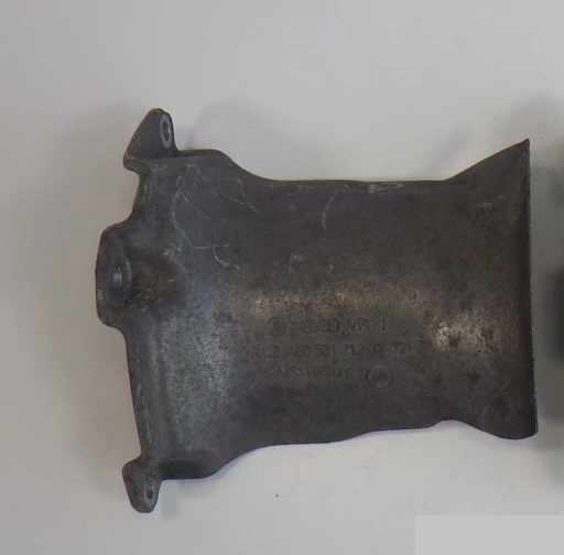 фото №1, Лист защита шарнир audi a8 s8 d3 4e0501713c