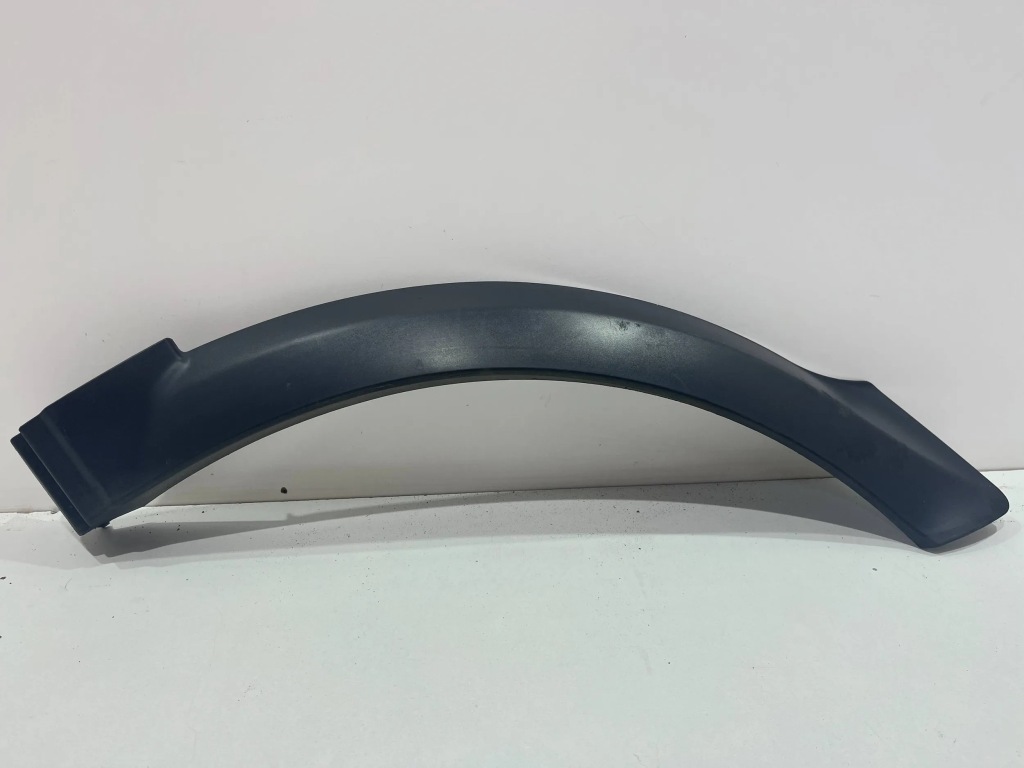 фото №1, Молдинг крыла левый задняя range rover vogue l405