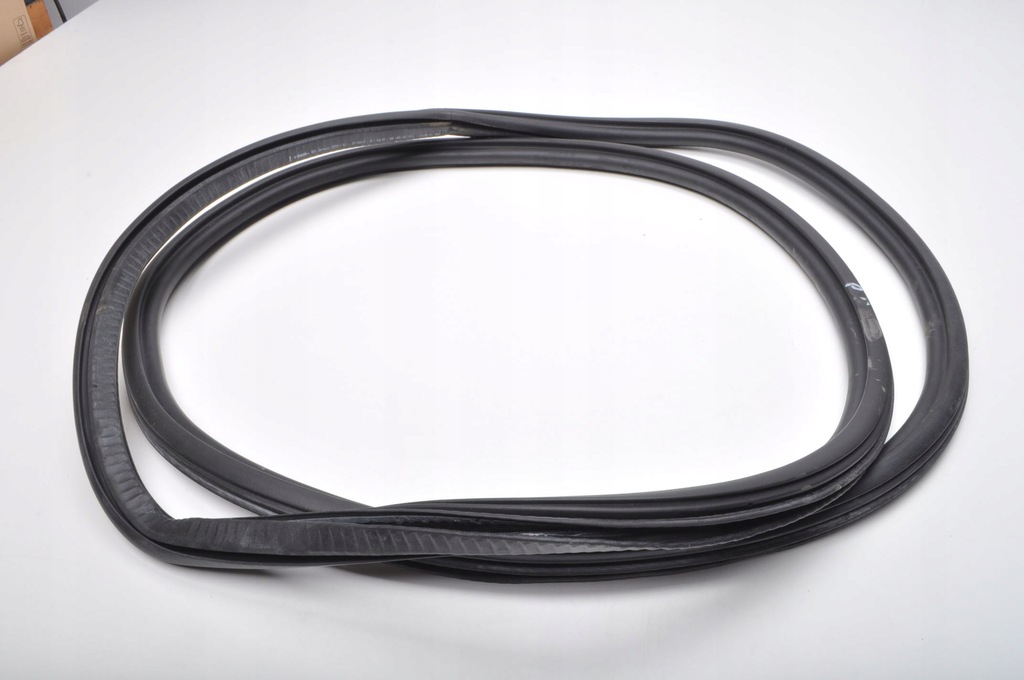 фото №6, Bentley bentayga прокладка двері 36a833721 правий задня