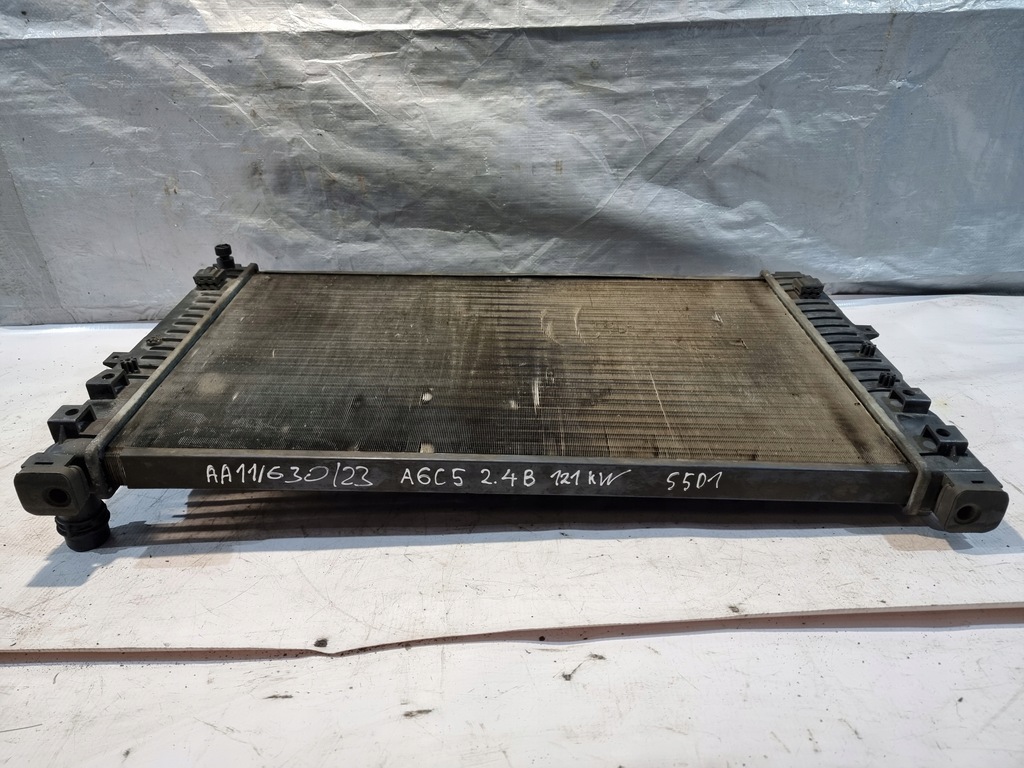 фото №12, Радіатор wody audi a6 c5 2.4 v6 автоматична коробка передач 121kw 00r