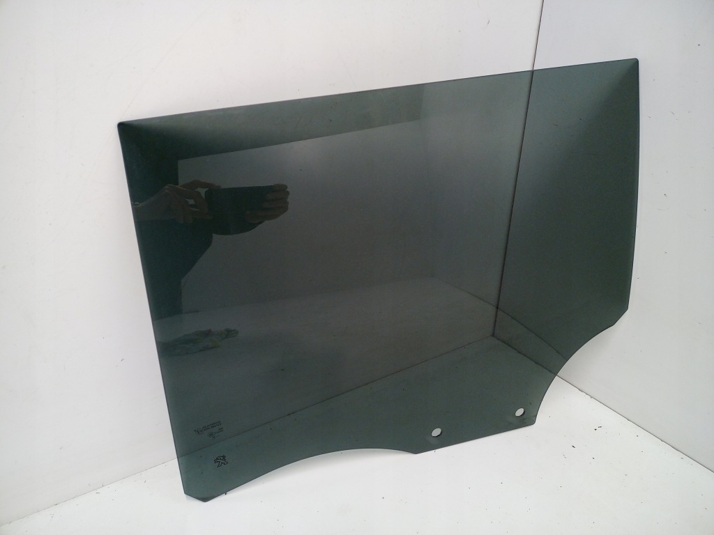 фото №1, Стекло дверь правый задняя peugeot 2008 ii 2020r 43r-006723