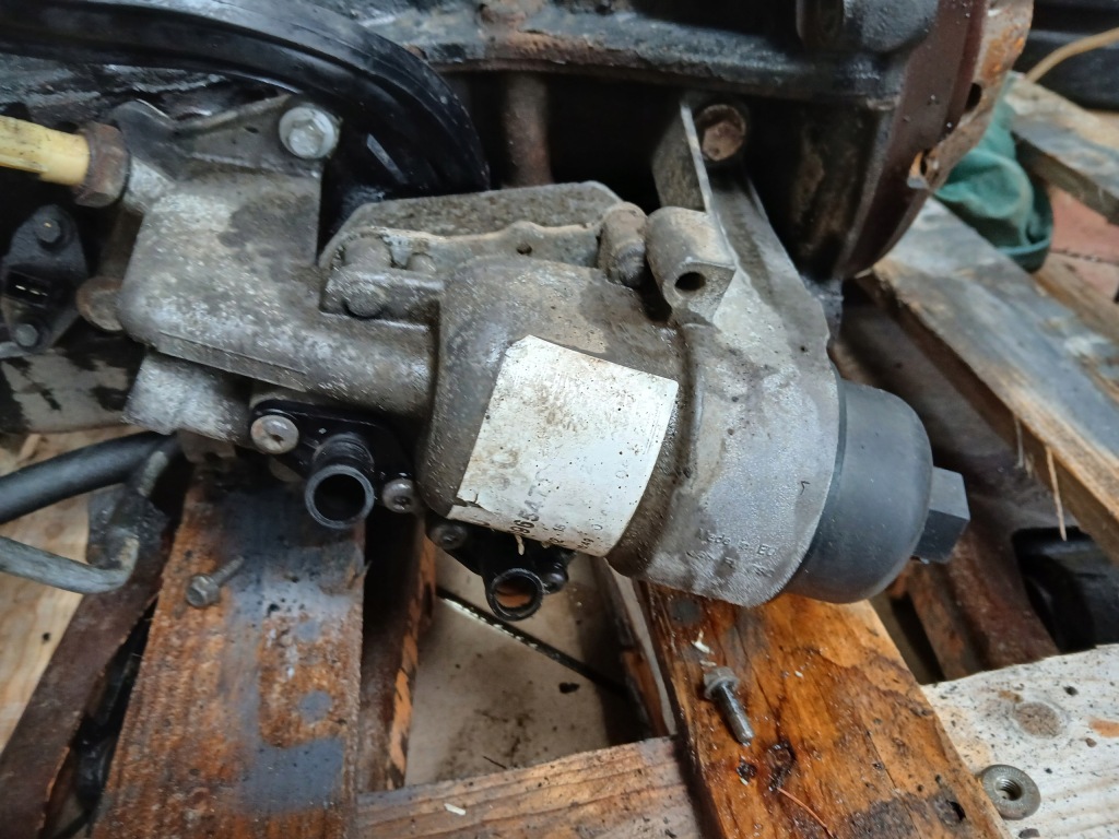 фото №1, Корпус фільтра оливи renault master ii 2,5 dci