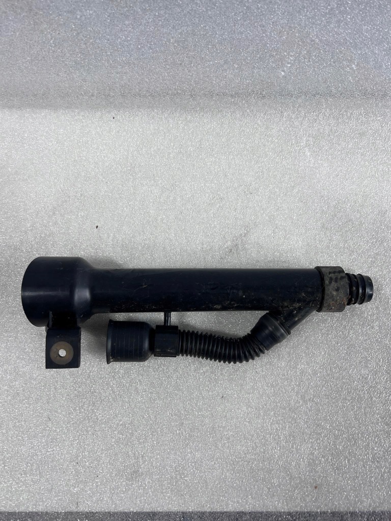 фото №1, Mercedes w156 w176 шланг воздуха a1765010700