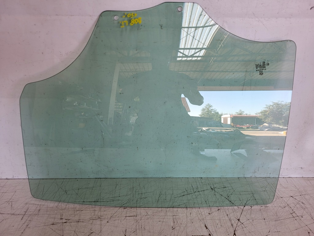 фото №1, Peugeot 208 i 12-18 5d скло двері лівих задніх лівий задня